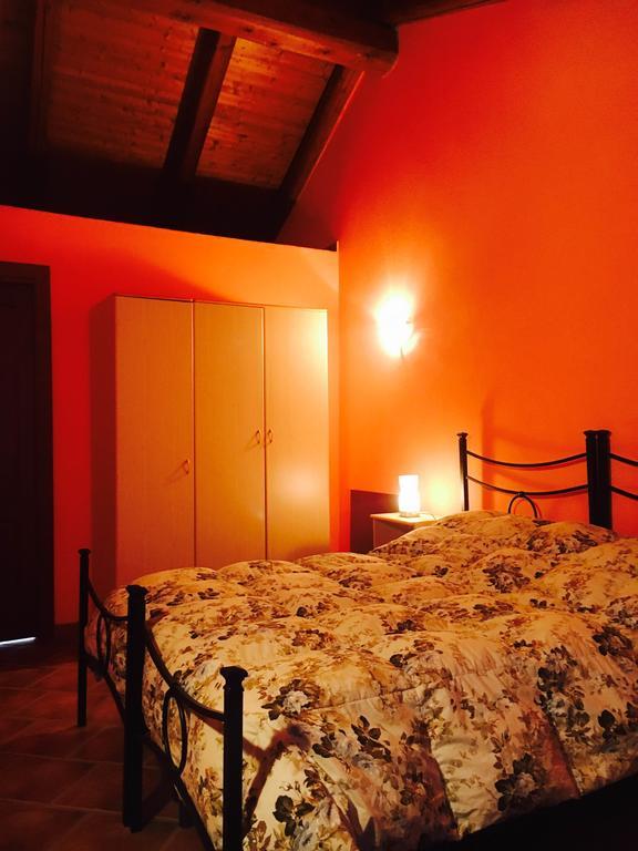 Agriturismo 'D Raine Montelupo Albese Екстериор снимка